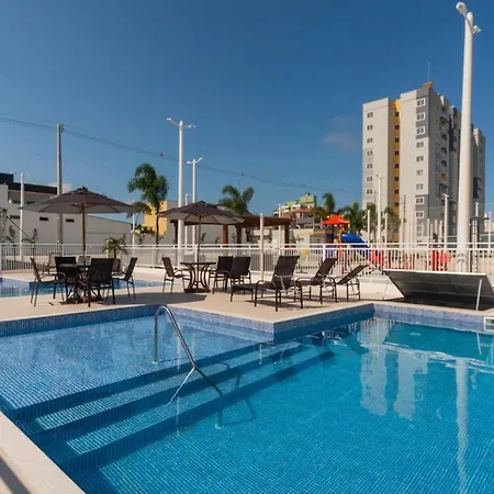 Residencial Angelus Condominio Clube Na Praia De Picarras Exterior photo